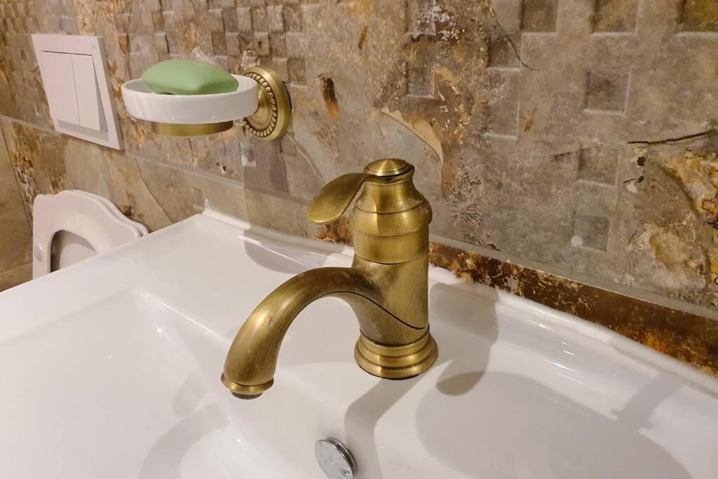 Luxury Green Apartment Πρίστινα Εξωτερικό φωτογραφία