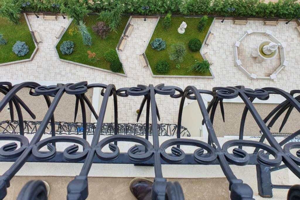 Luxury Green Apartment Πρίστινα Εξωτερικό φωτογραφία